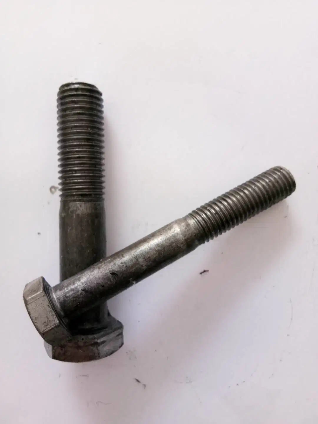 High-Quality DIN M16X30-1000 Hexagon Bolts