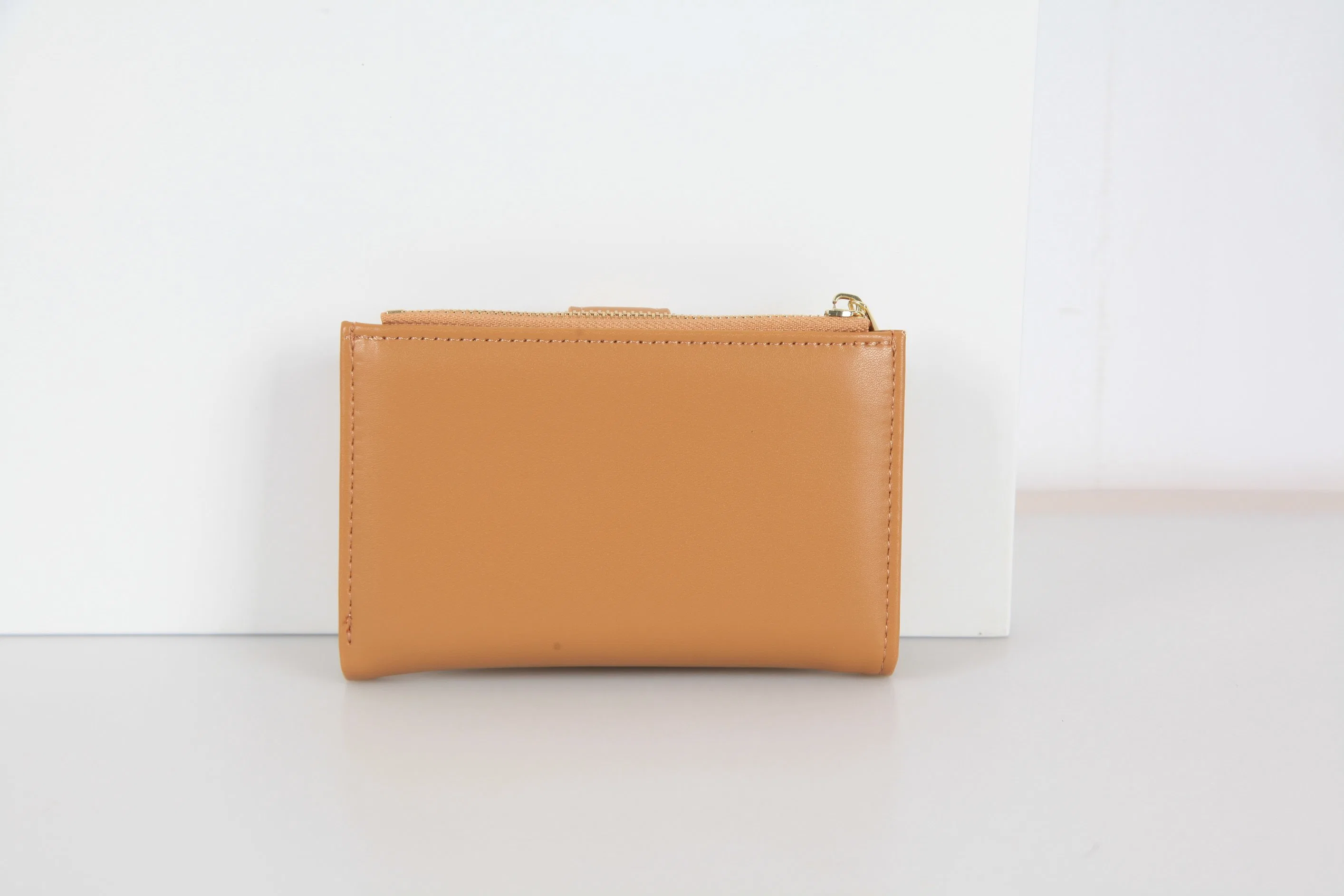 Women&prime; S Short Multi-Card Thin Simple Zipper Clutch