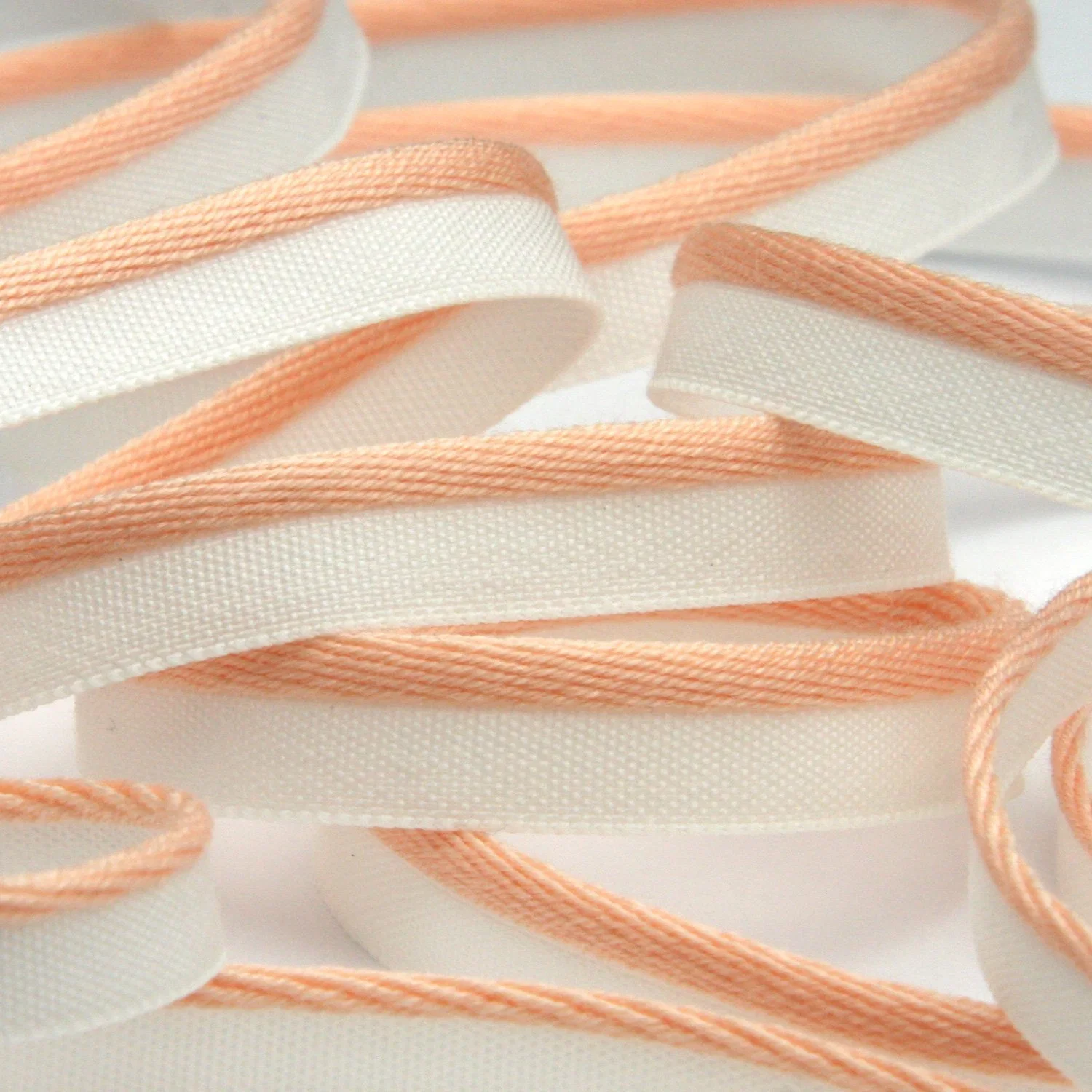 MOQ 2000 Meters Hot Selling Custom Deisgn Color Polyester Piping Ribbon