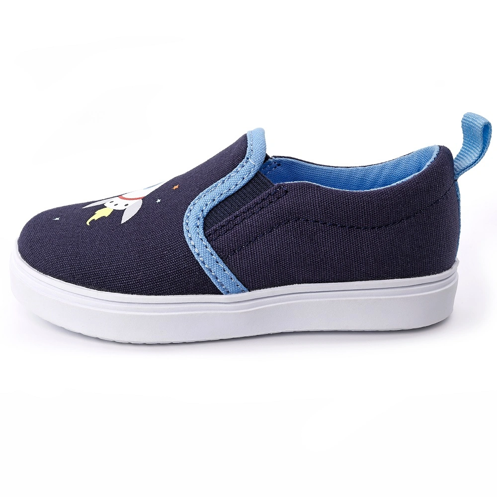 Kids Slip on Canvas Footwear Soft Flat Children&prime; S Plain Kid&prime; S Casual Shoes Boys