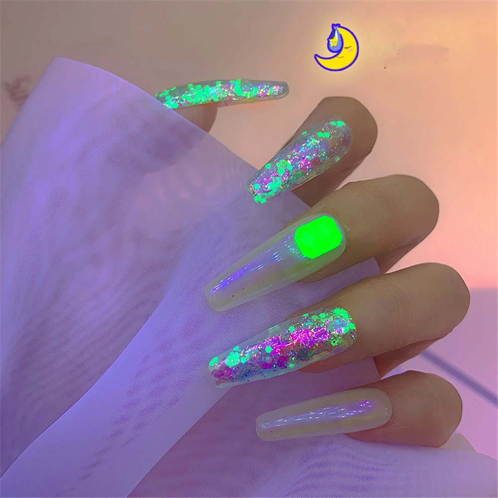 Im Jahr 2022, das Internet Celebrity Explosion Stil Leuchtende Pailletten Nagellackerie Korean Big Pailletten Farbe Korean Style blinkende Nagellackdekoration