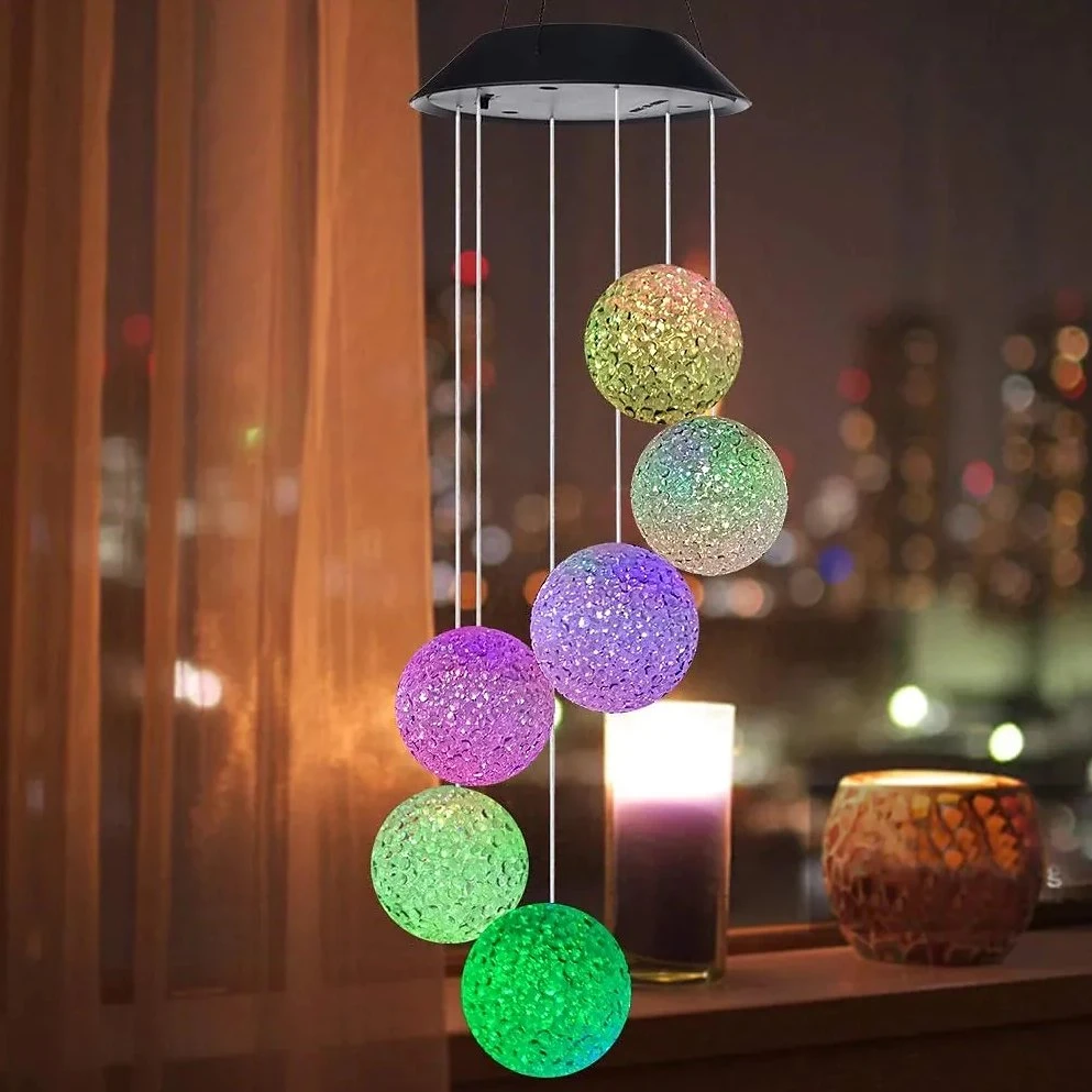 Decoração de jardim Arte criativa luzes coloridas LED Solar Wind Chime Ornamentos suspensos para exterior leves Pings interiores presentes