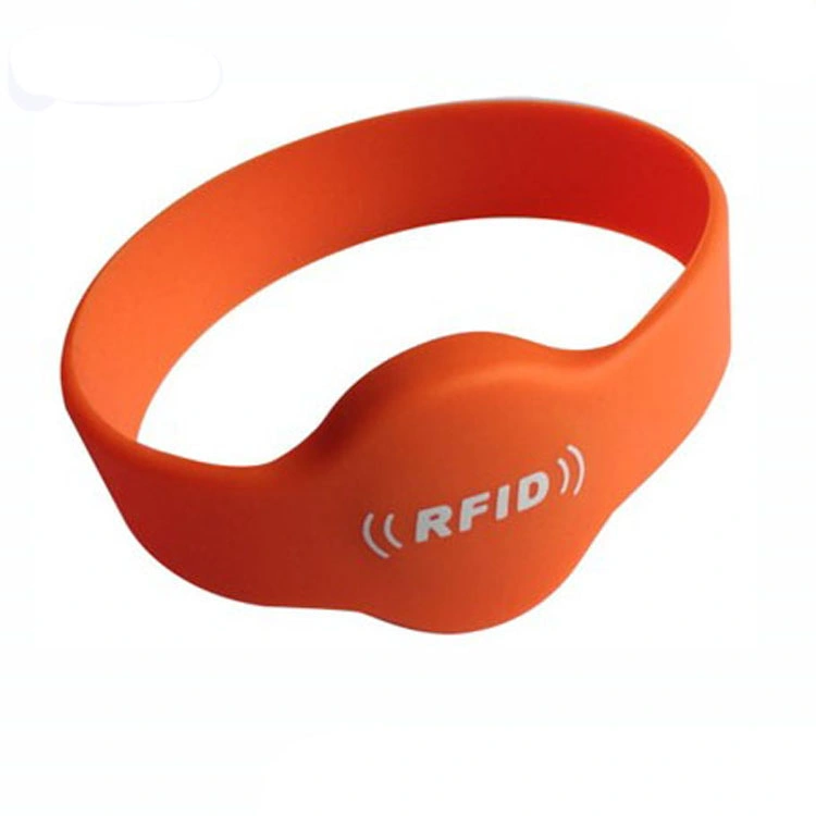 Waterproof 13.56MHz RFID Silicone Wristband with LED Light for Waterparks