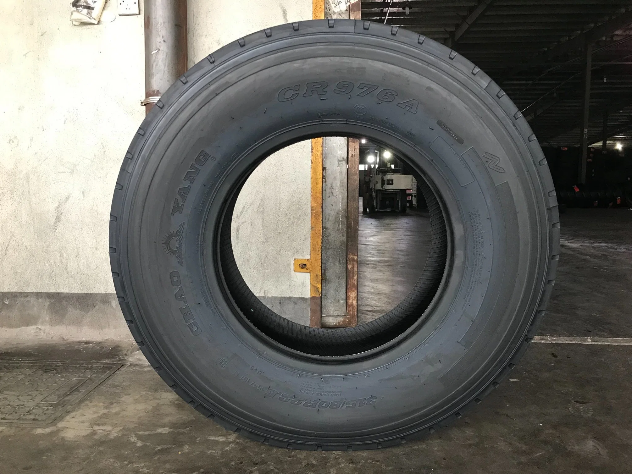 Chaoyang / Westlake / Goodride Truck Tyres 315 80r22.5 295/80r22.5 385/65r22.5 Competitive Price Hot Sale Bus Tire