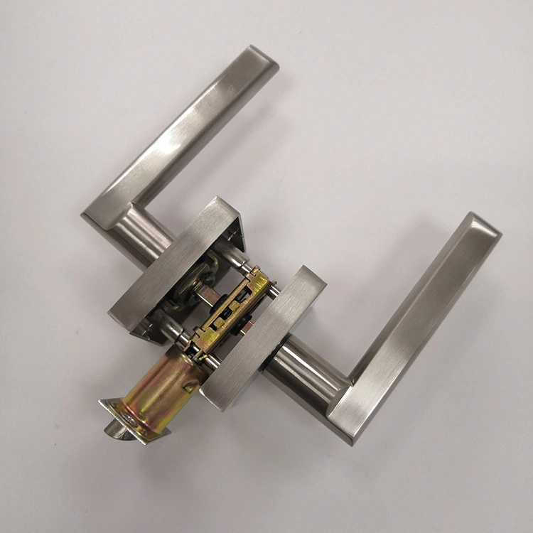 Factory Supplied Zinc Alloy Double Hole Keyless Door Handle Lock with Latch Only