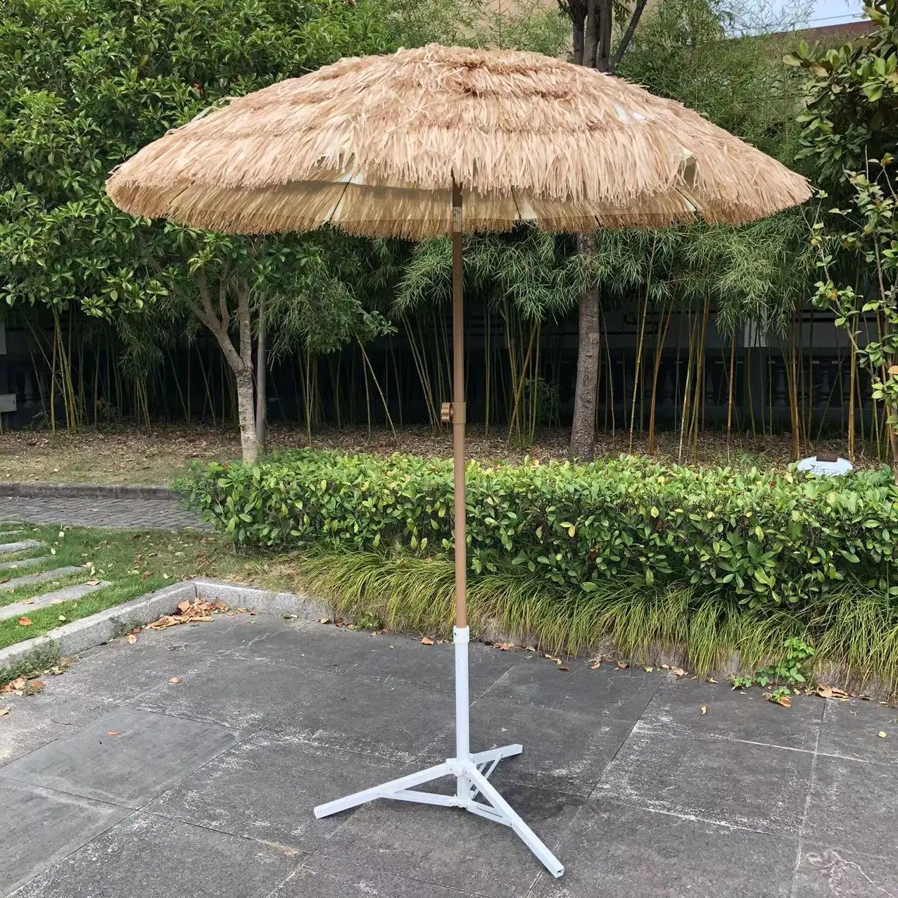 Outdoor Garden Furniture Natural Color Hawaii Hula Tiki Artificial Straw Thatched Patio Beach Umbrella