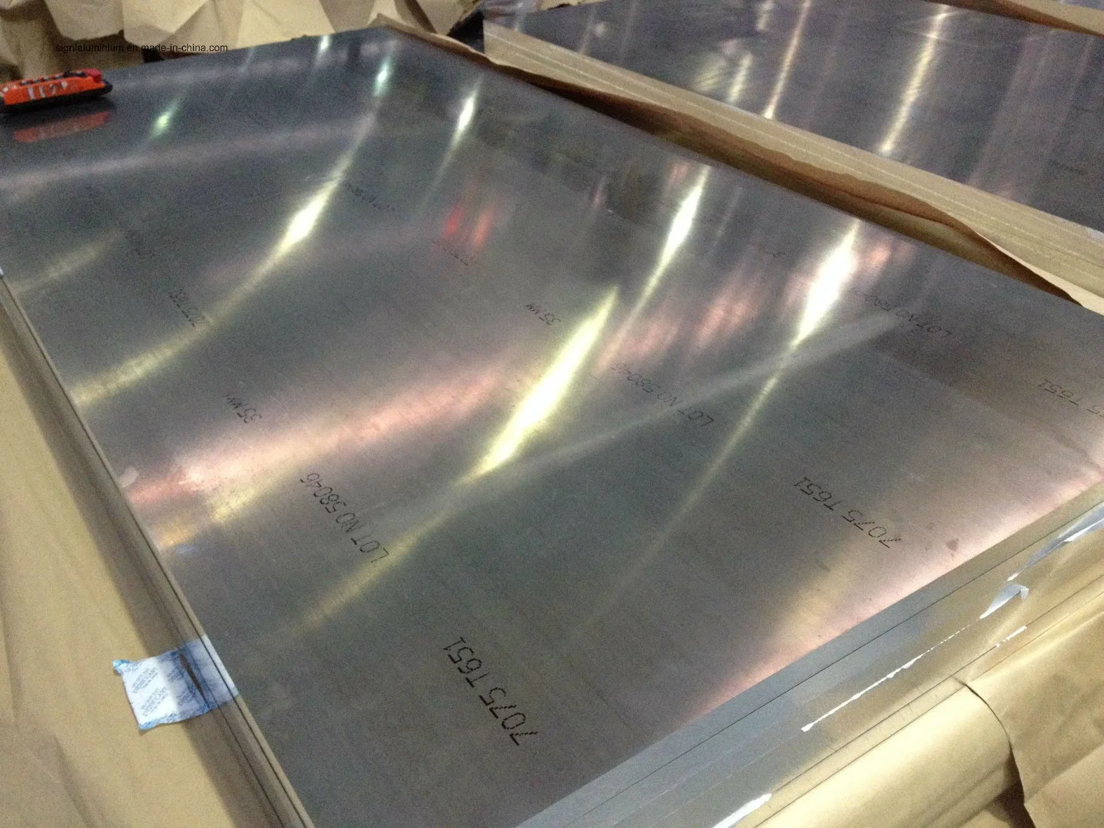 Placa de aluminio chapas laminadas en caliente para uso ampliamente