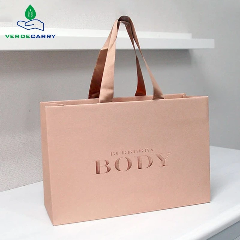 Custom Logo Printed Promotion Luxury Retail Cosmetic Garment Shoes Packaging Black 250 GSM Art Paper Shopping Bag for Clothes