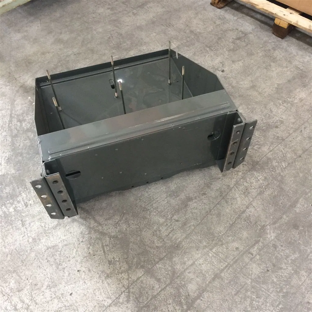 Pièces HOWO Sinotruk nouvel assemblage de boîtier de batterie Wg9925761140