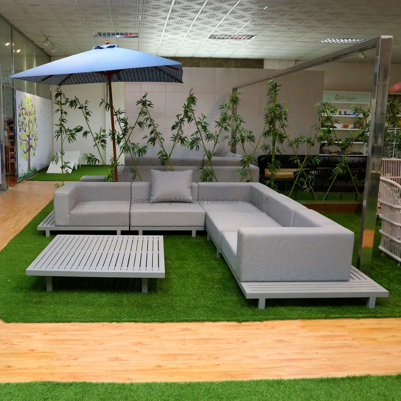 Salón de ocio al aire libre Muebles de jardín de aluminio de sección sofá para Patio