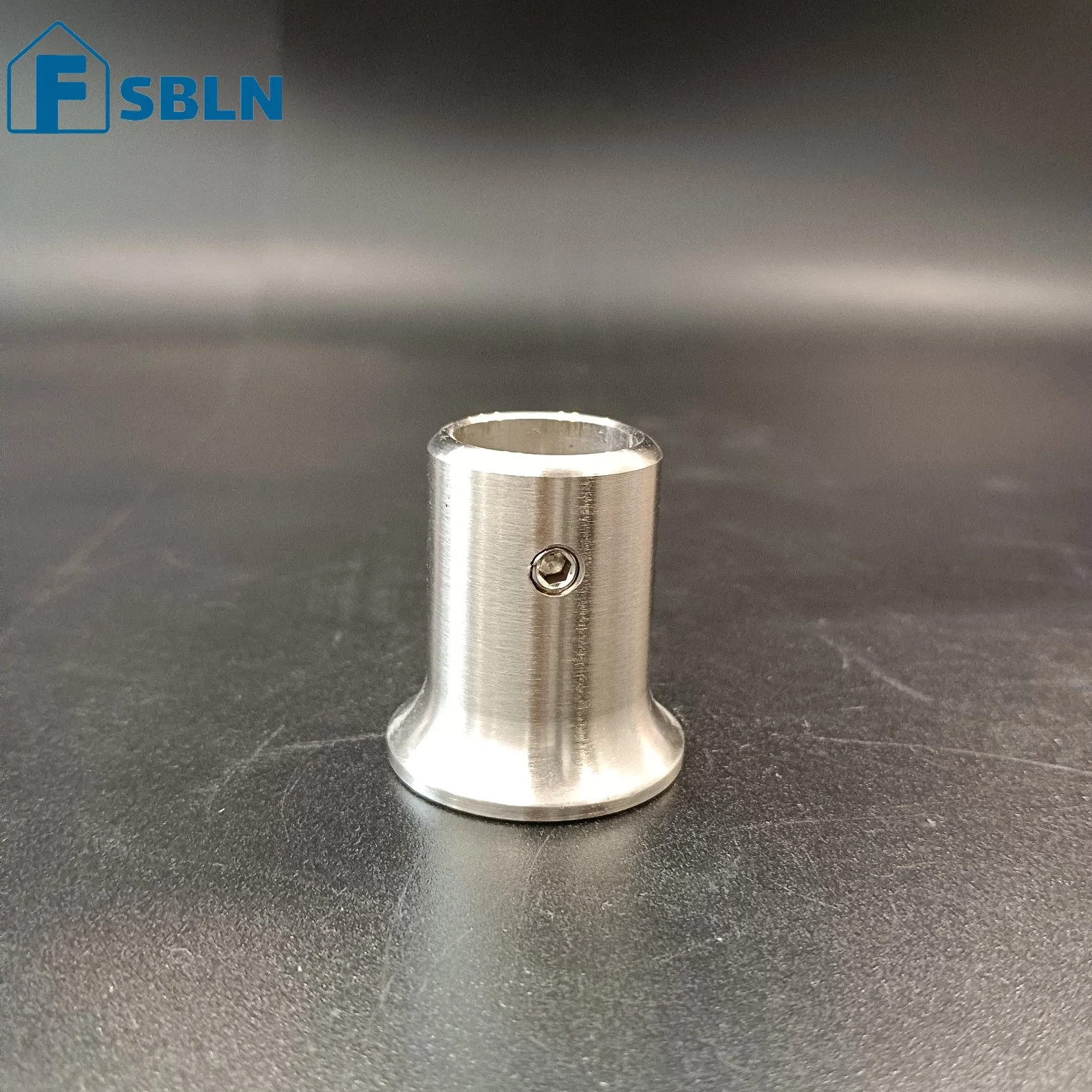 Stainless Steel Mirror Finish Wall to Glass Clamp Holder Manufacturer Tube Connector