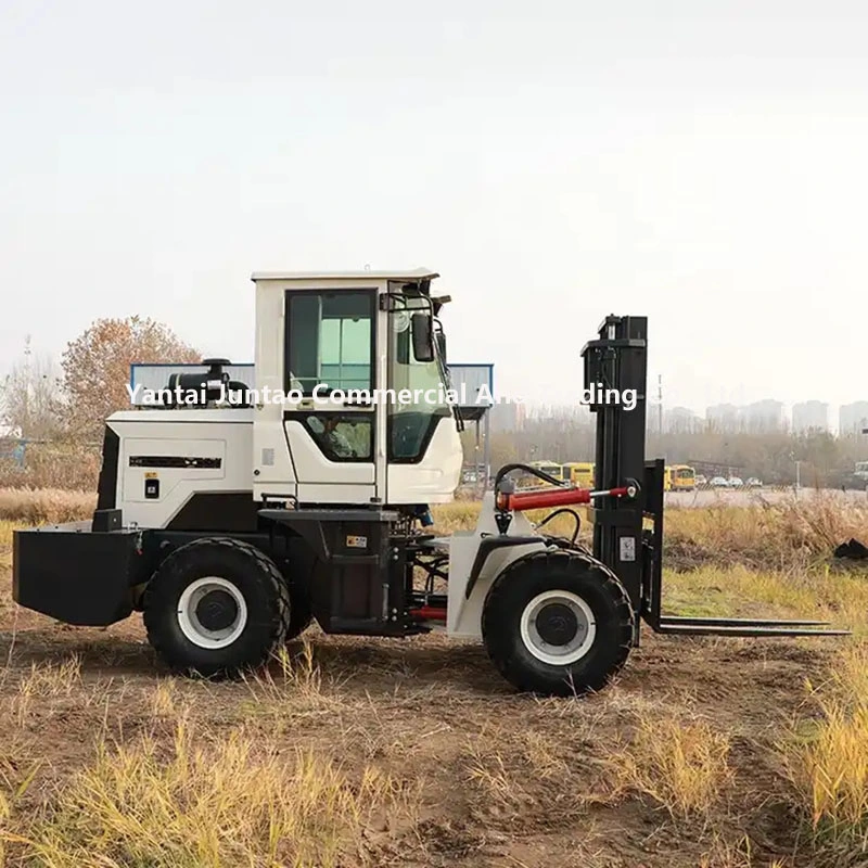 China la maquinaria de construcción de la carretilla todo terreno 4x4 off road 4X4 todos los terrenos ásperos carretilla carretilla elevadora Diesel el precio de venta