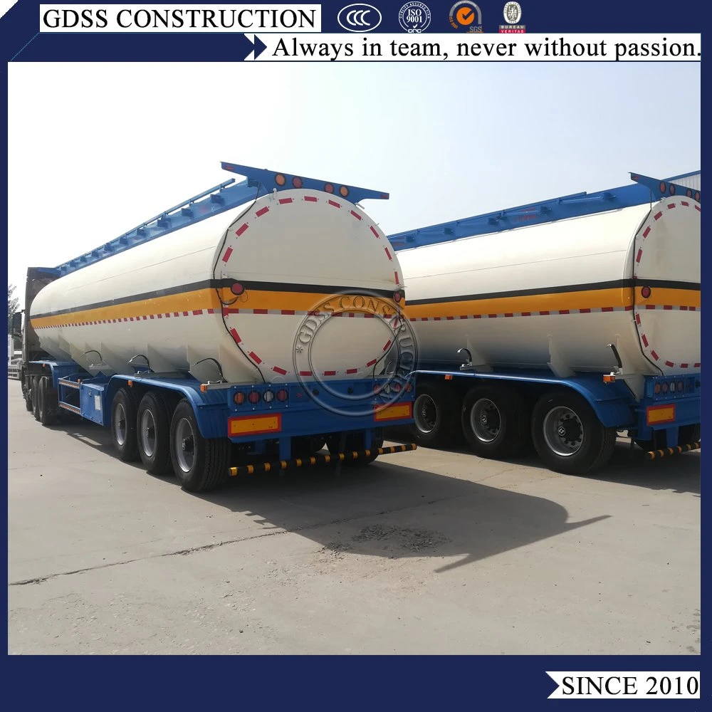 Transport Water Farm Use Three Axles Flotation Tyres Tanker Semi Truck Trailer