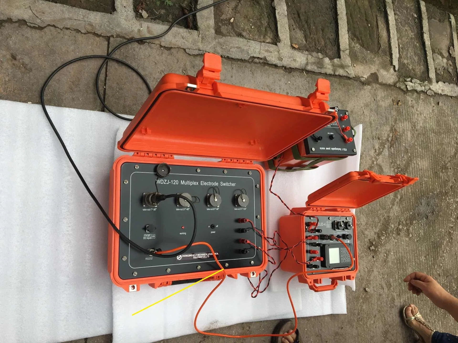 Geological Terrameter Geophysical Resistivity Meter Geophysical Induced Polarization Instrument Underground Resistividade do Geo do equipamento do detector de água