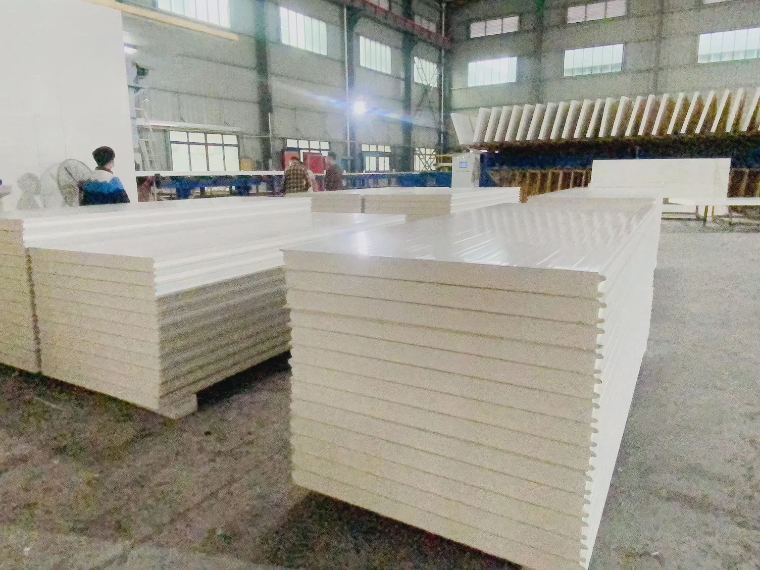 Factory Price 50mm - 250mm Thickness Insulated Fireproof PPGI Polyurethane Sandwich Panel for Cold Room/Warehouse/Workshop