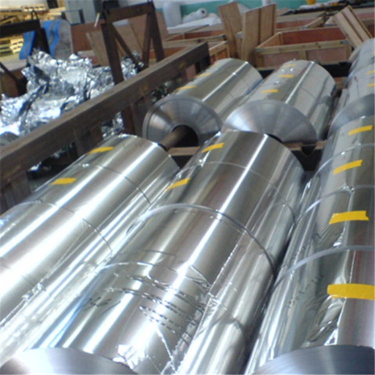 La fabricación de una lámina de aluminio 3003 para hacer el Panel Compuesto de Aluminio