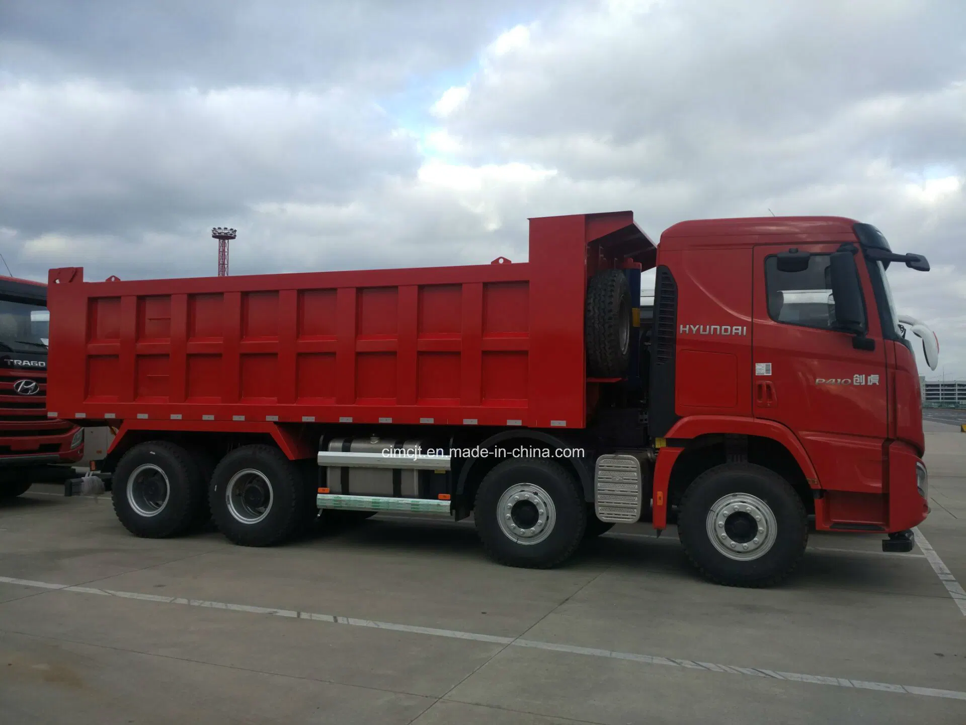 New Hyundai Xcient 8X4 40 Ton Heavy Dumper Truck for Sale