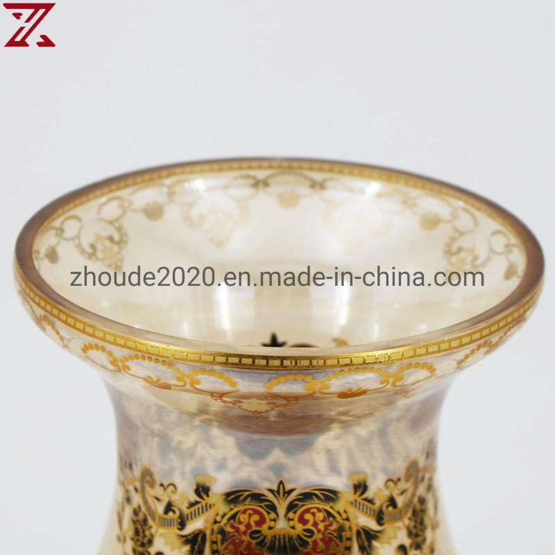 تصميم جديد الزجاج Vase Luxury Metal Stand Gold Print Candle الحاملات Vase للديكور المنزلي