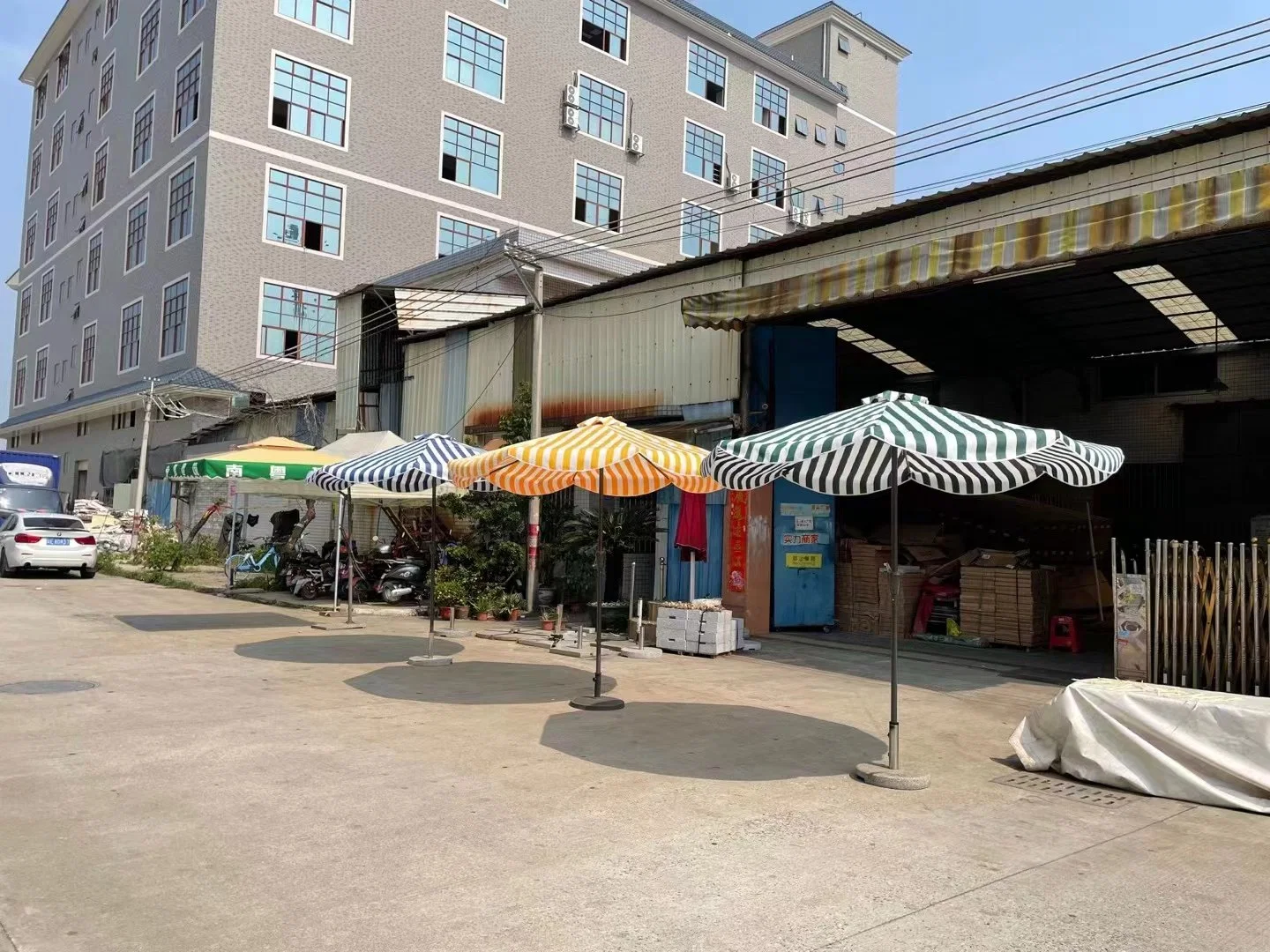 Wholesale/Supplierr Customized Round Sun Protection Outdoor Garden High quality/High cost performance Sea Beach Parasols Umbrella