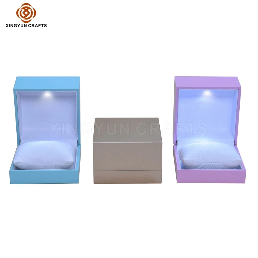 Customized Luxury Shiny Wooden Painting Watch Bangle Packaging Box with LED Top Quality Wood Gift Storage Box