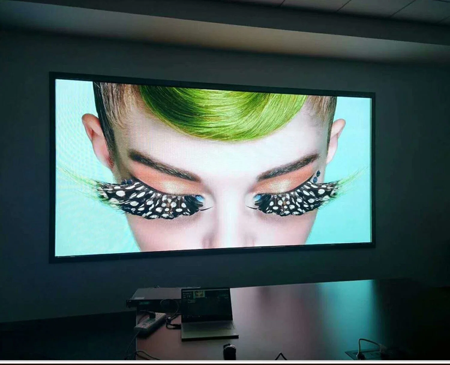 Ultra HD Indoor LED Display Screen Modules 3D Advertising