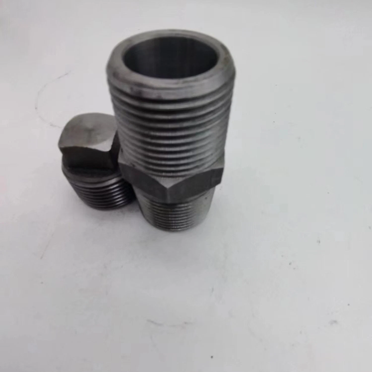 Stainless Steel Carbon Steel BSPT Threaded Fitting