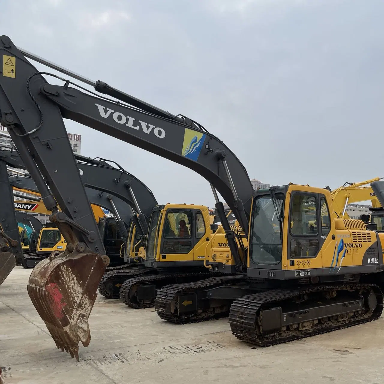 Volvo EC210 utiliza el equipo de la excavadora buenas condiciones Excavadoras de oruga el EC200 EC240 CE140