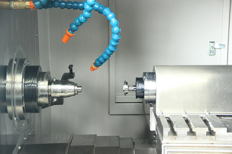 Cabezal de molienda único sistema de control automático de Torno CNC Máquina de coser