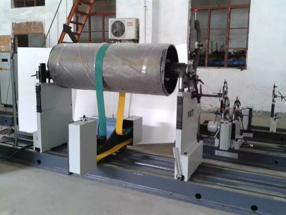 Large Size Rotor Rubber Rollers Universal Joint Drive Dynamic Balancing Machine