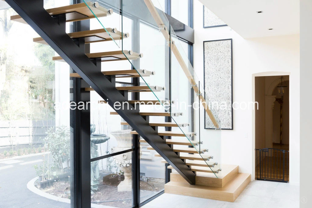 Viga de acero al carbono moderna escalera con la banda de rodadura de madera Escalera de la instalación de bricolaje