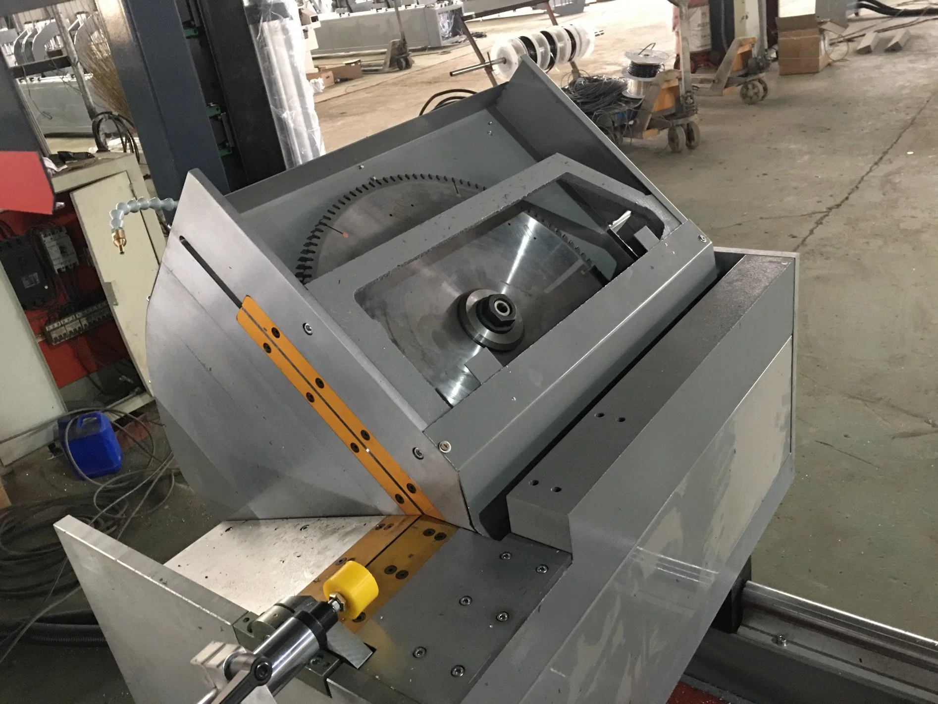 Window Machine/Aluminum Cutting Machines Aluminium Window Door Double Mitre Saw