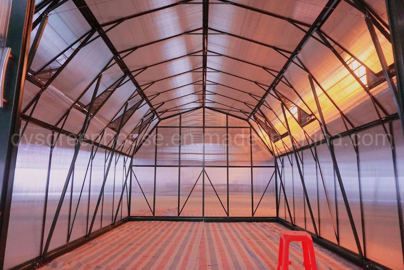 Movable Vertical Farming Hydroponics Indoor Growing Plant Polycarbonate Sheet Green House Rdgs0817-6mm