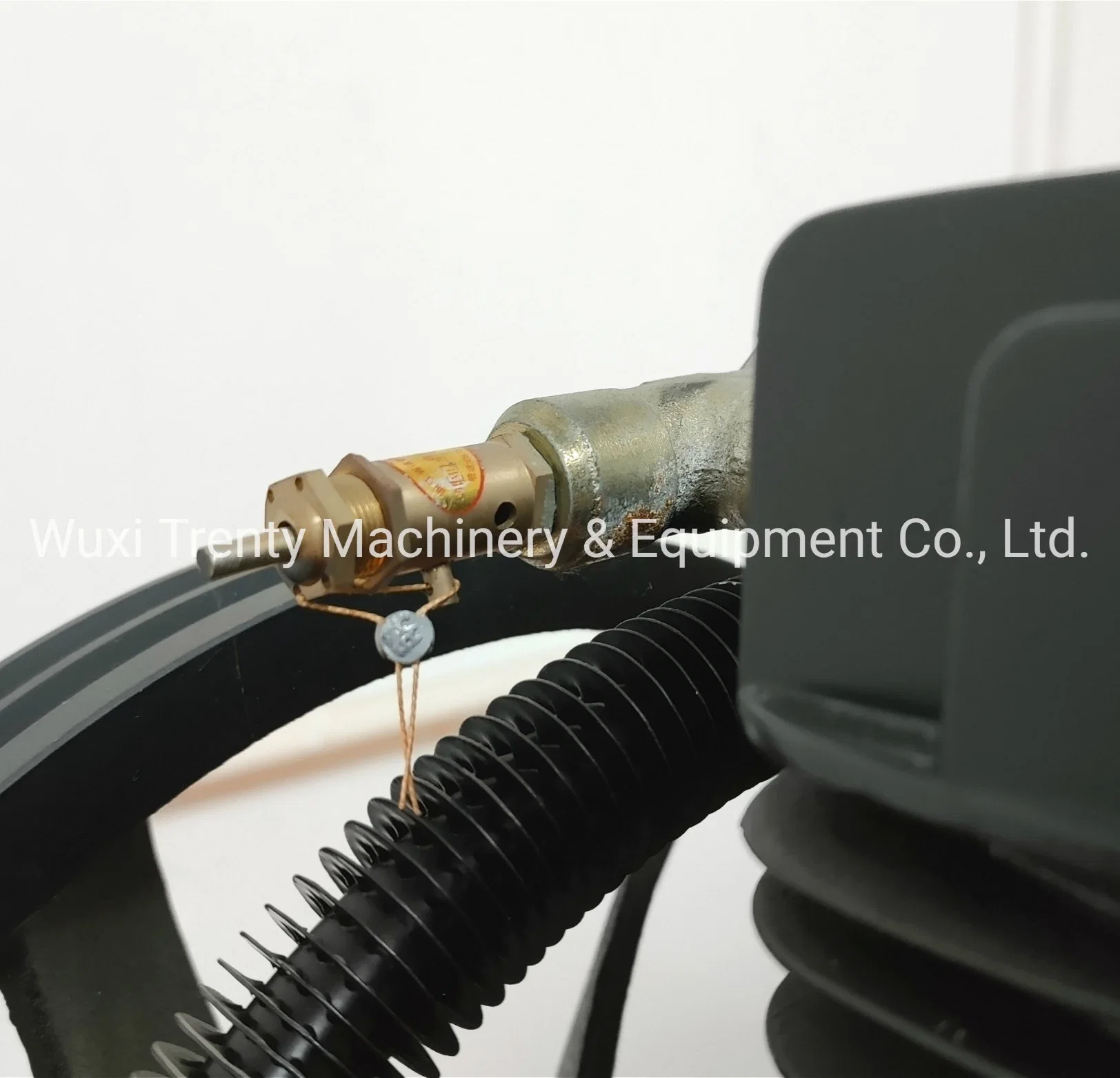 Economical High Efficiency Air Compressor Parts 1.2m3/Min 1.4MPa Oil-Lubricated Portable Piston Air Compressor Head (W115IIB)