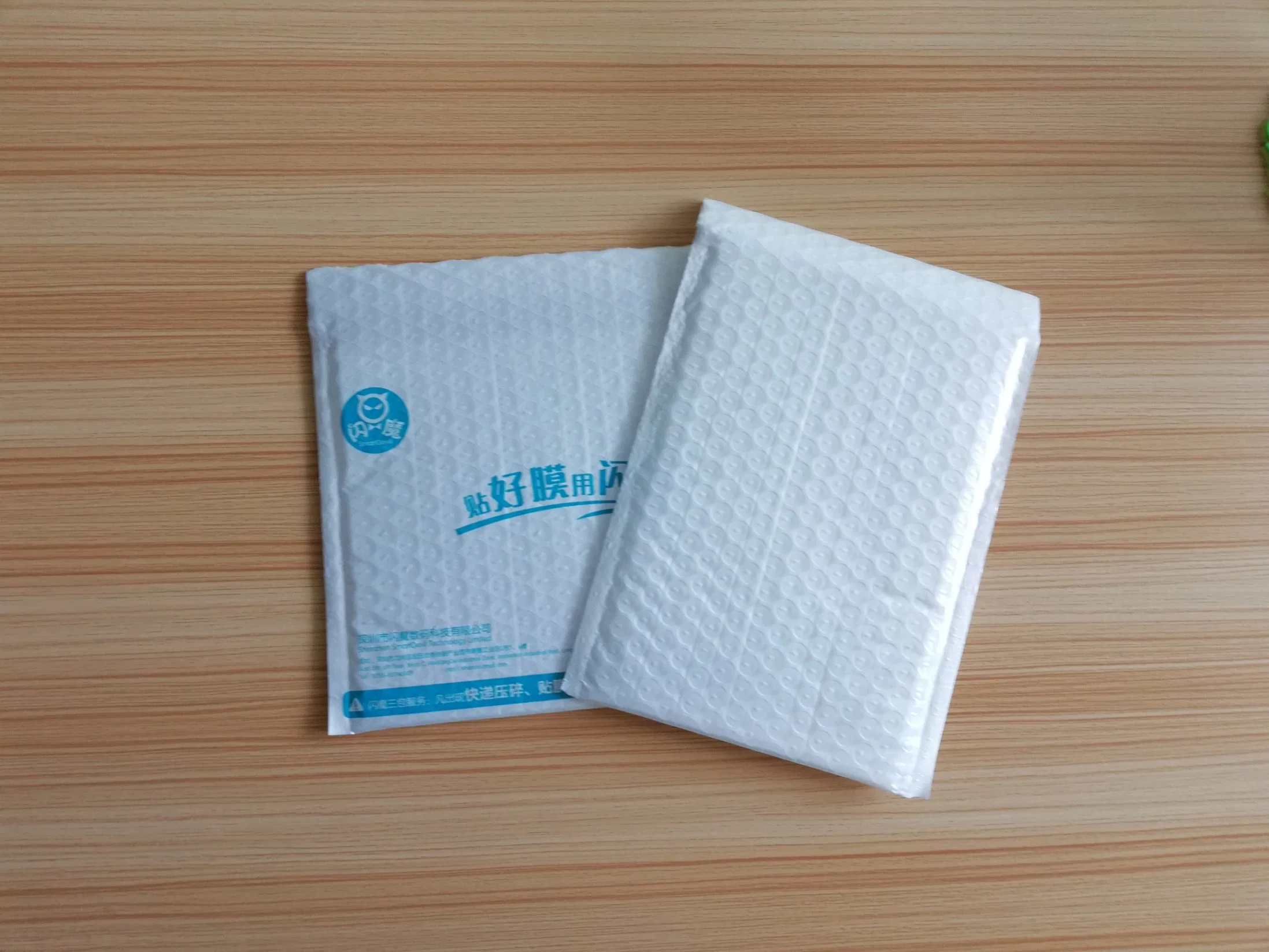 Customized Printing Bubble Padded Insulated Envelope Postal Packaging Cooler Shipping Mailer