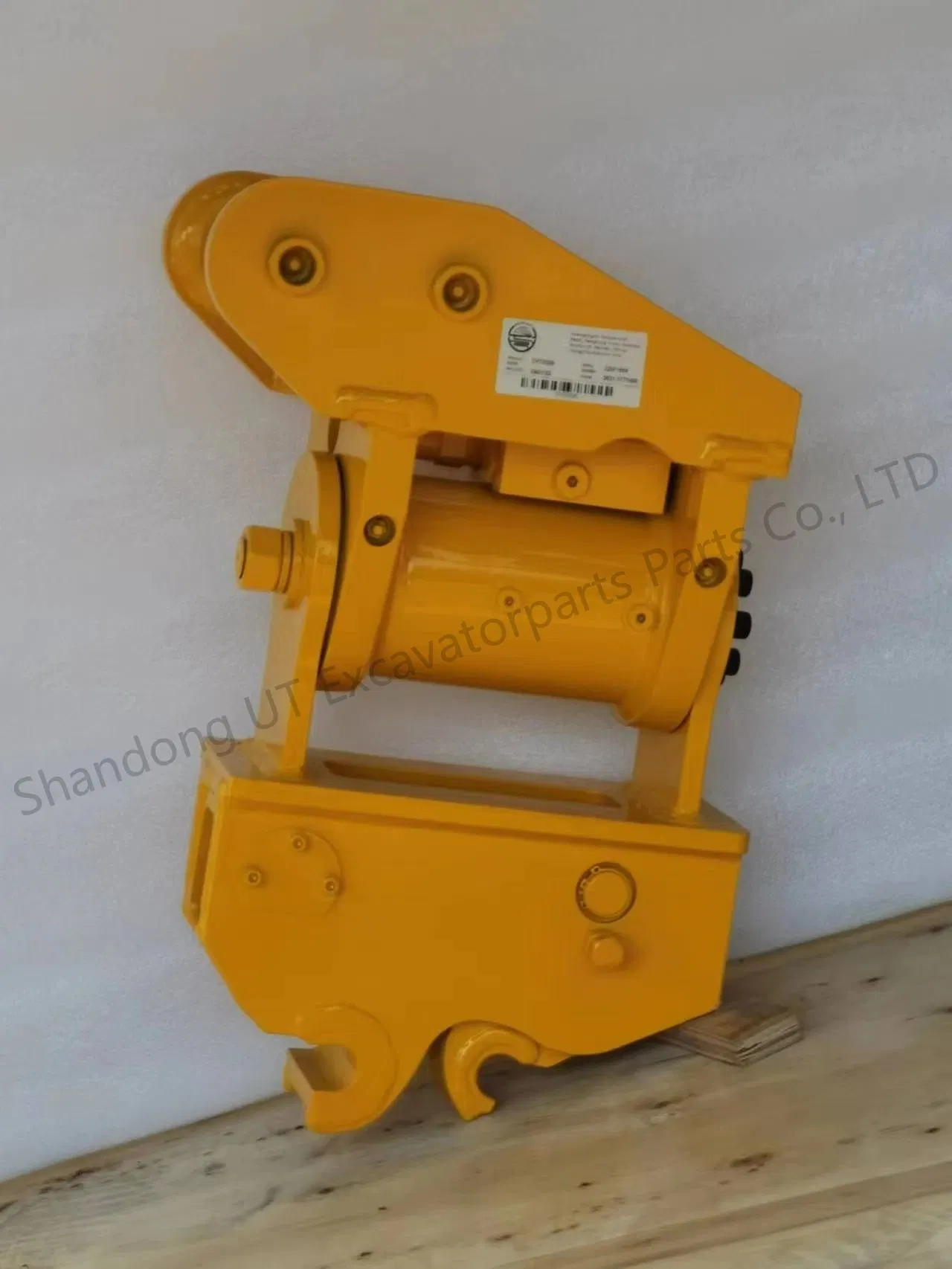 Excavator Hydraulic Rotary Actuator Tilt Motor for Sale