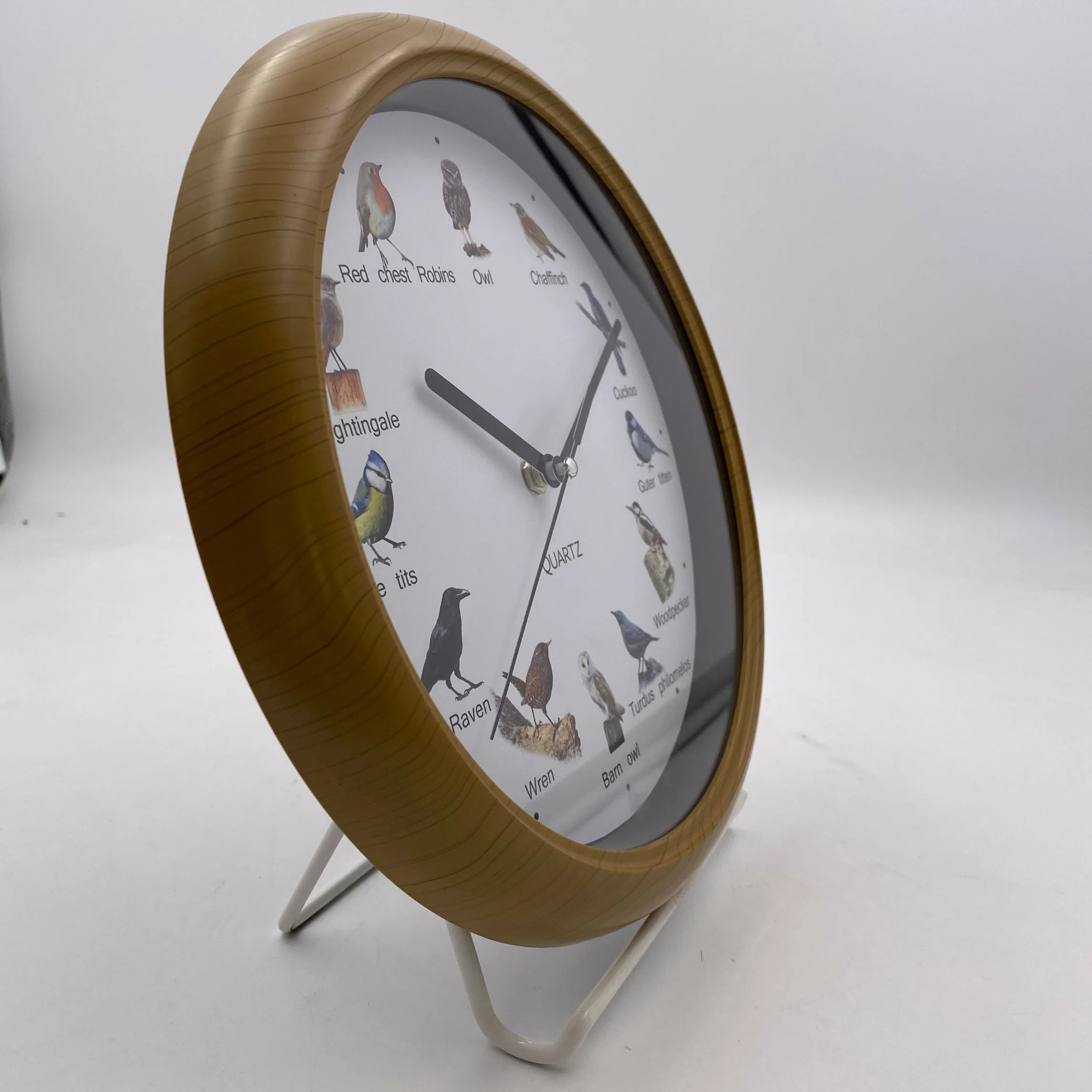 Le chant des oiseaux de 12 pouces Musical Horloge murale en plastique Bird Horloge murale d'alarme sonore