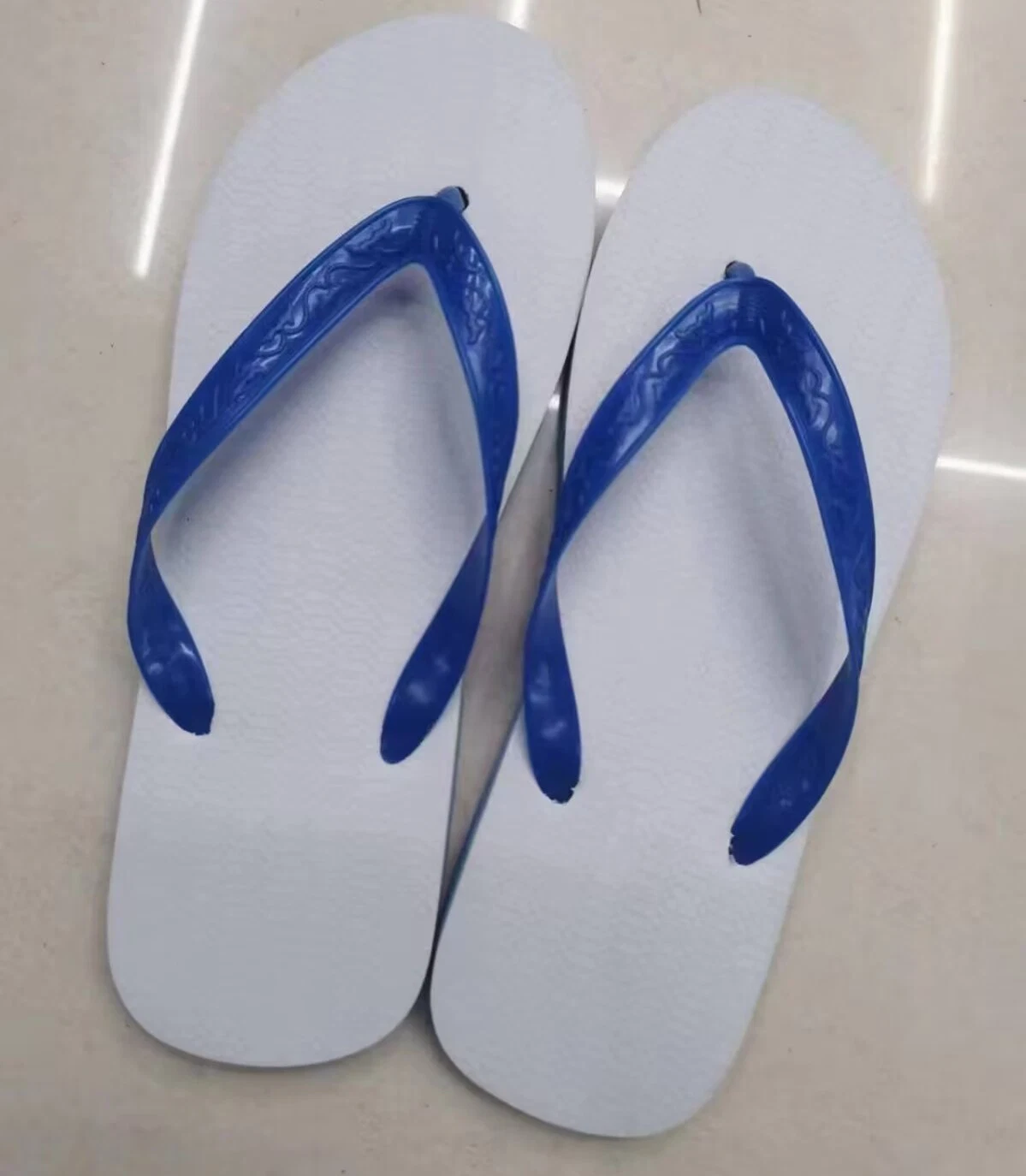 Wholesale/Supplier Women Men Comfortable Summer Flip Flops Outwear Beach Sandals Slippers