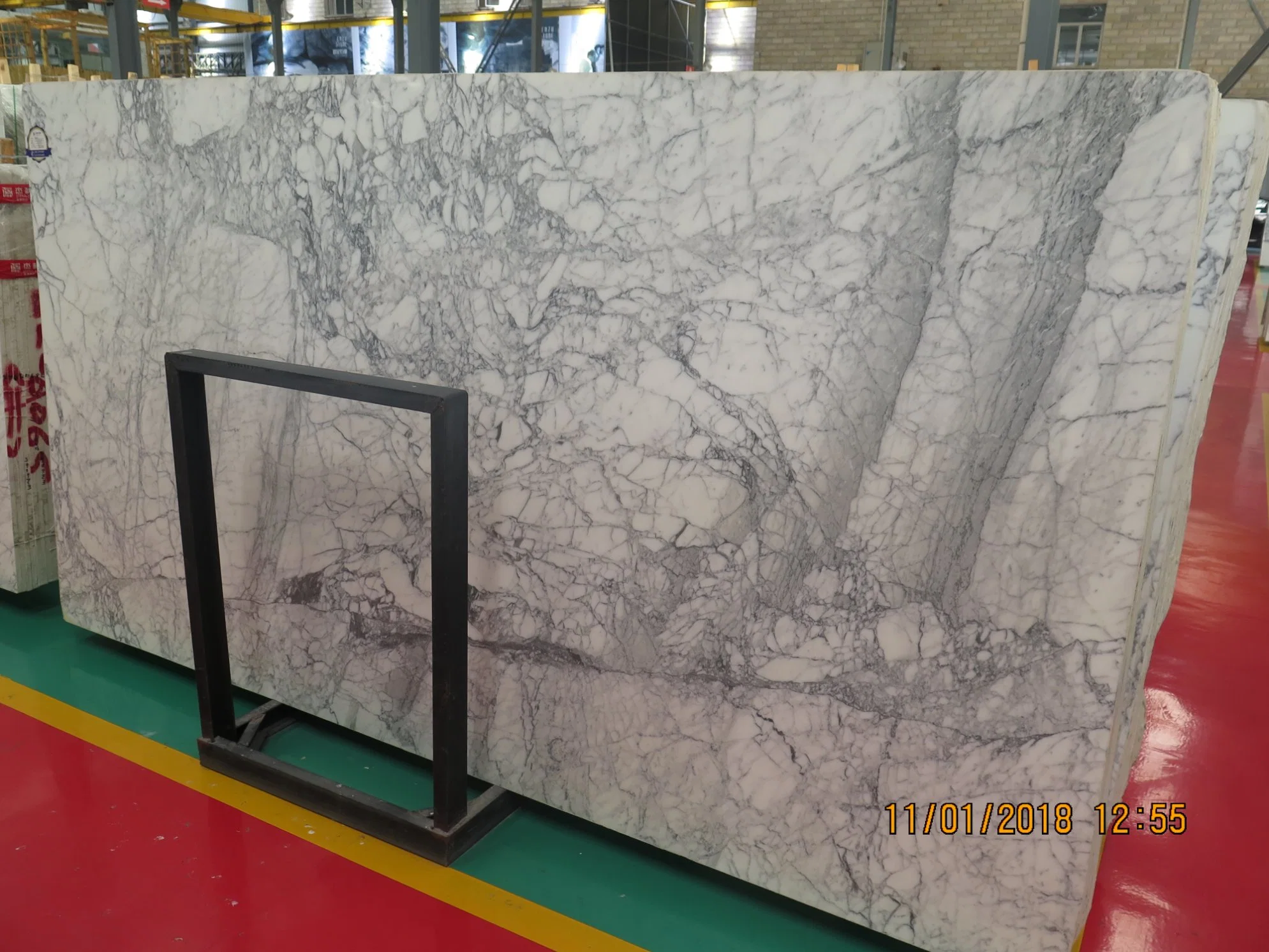 Bianco Cararra Marble Tile for Bathroom Flooring