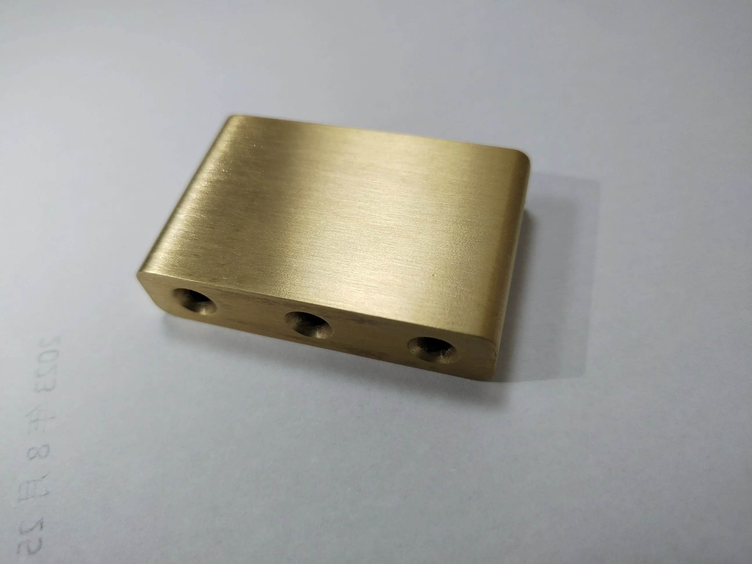 Low MOQ CNC Machined Lightweight Solid Brass Guitar Tremolo Block