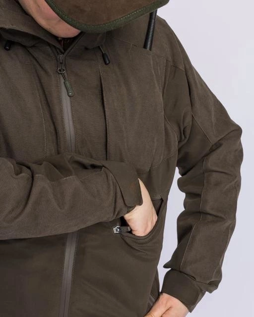 Women's Wind and Water Proof Hunting Jacket with Ventilation Zipper