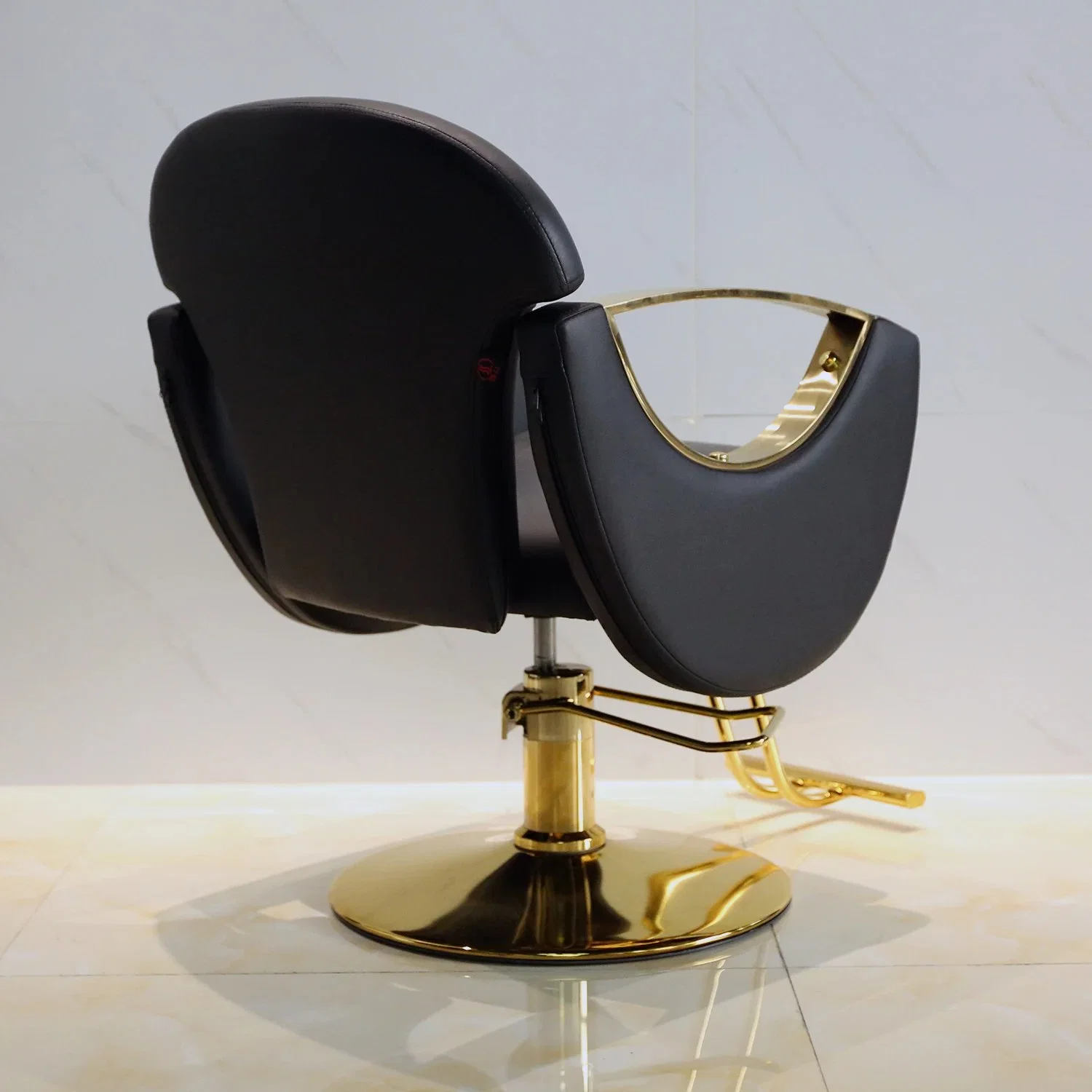 Wholesale/Supplier Custom Modern Fashion Other Hair Salon Furniture Salon Chair Barber Chairs for Sale