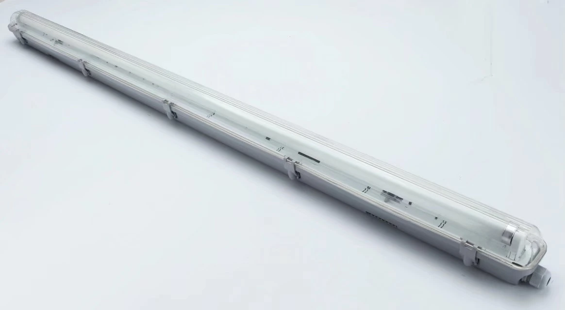 Non-Corresive Waterproof Lighting Fixture IP65 Ik08