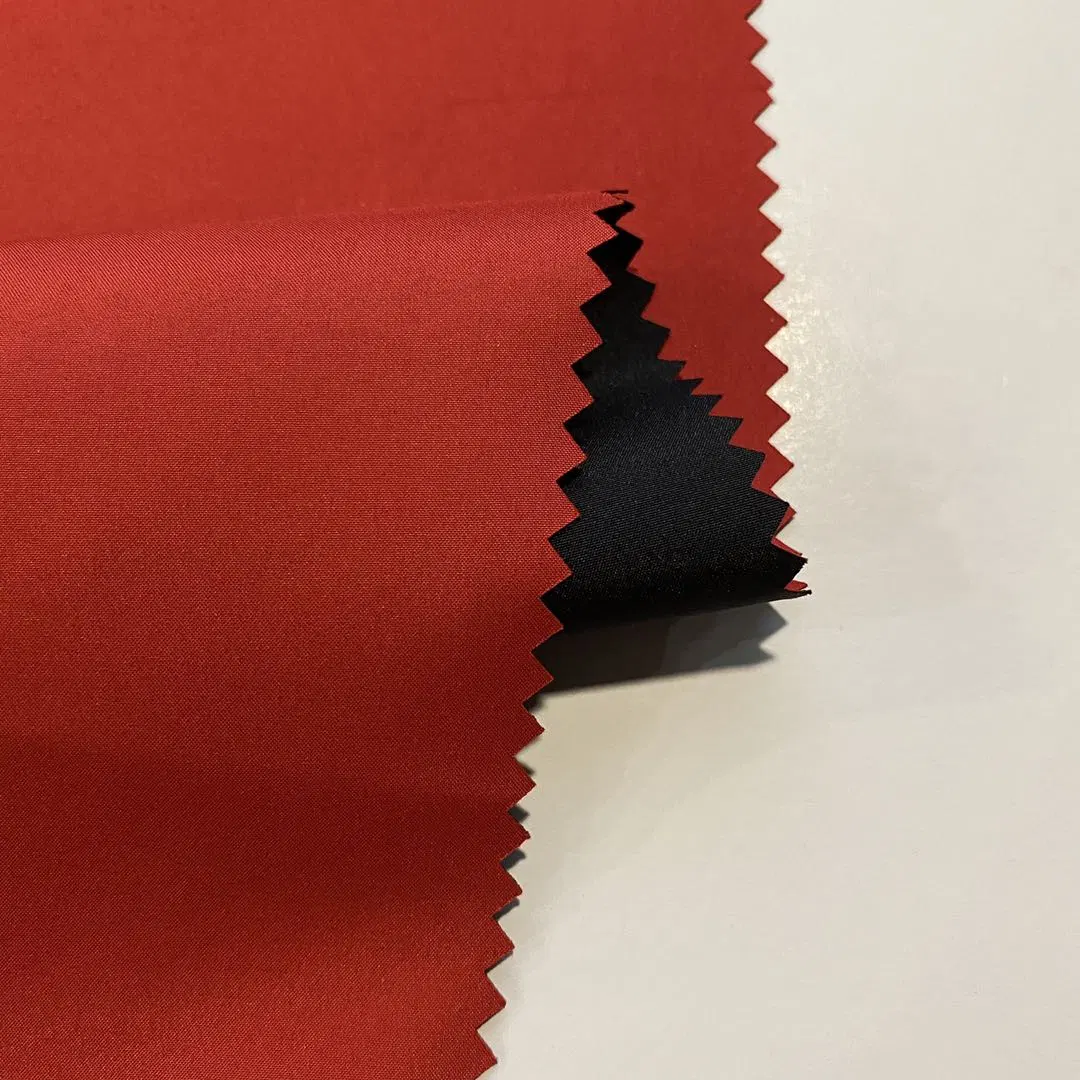 Polyester Dewspo Woven Fabric Laminated with Microfiber Pongee Fabric