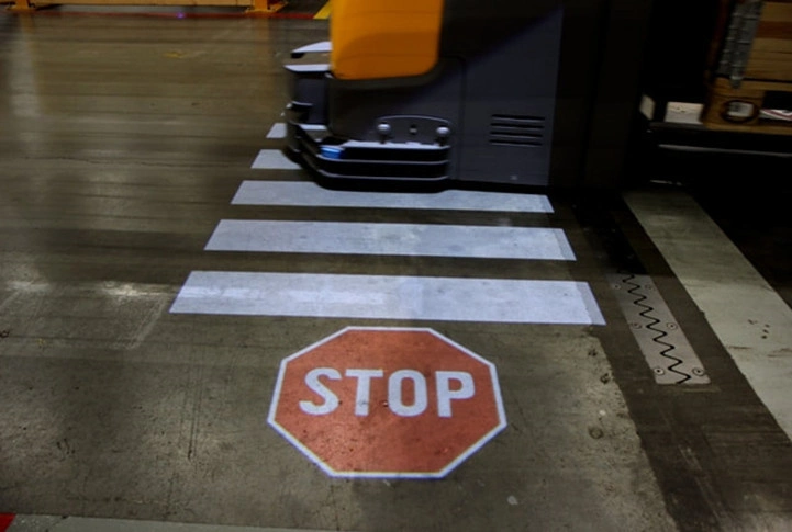 Lampe de signalisation LED Panneau de signalisation routière