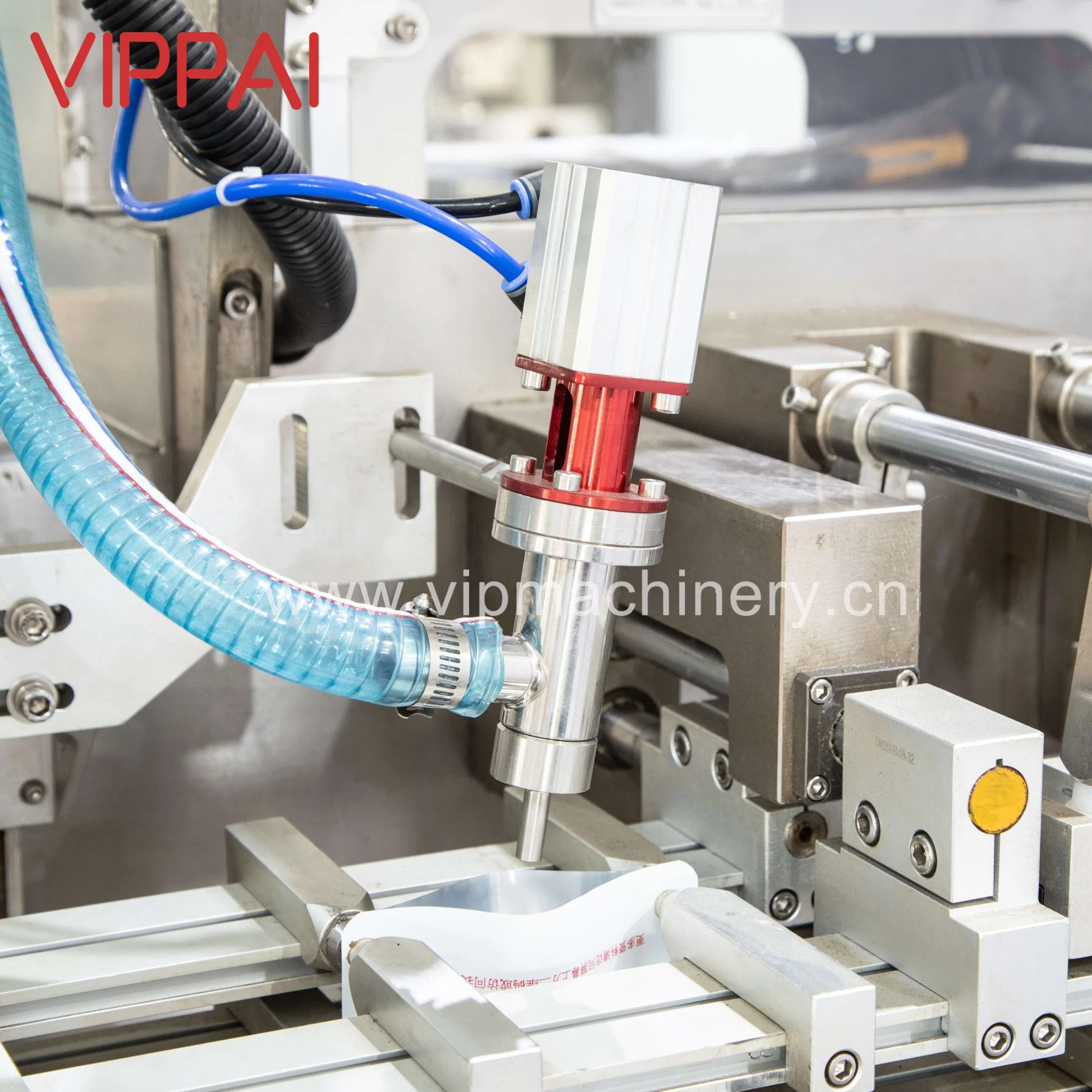 Vippai Factory Hot Sales Cosmetic Facial Mask Filling Sealing Machine in Korea