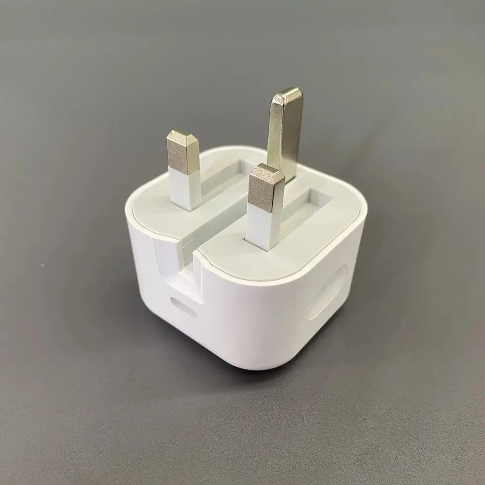 Зарядное устройство для адаптера питания USB-C Premium UK с 3-контактным разъемом, 20 Вт Для типа быстрой зарядки Phone 15 14 13 PRO Max Зарядное устройство C PD