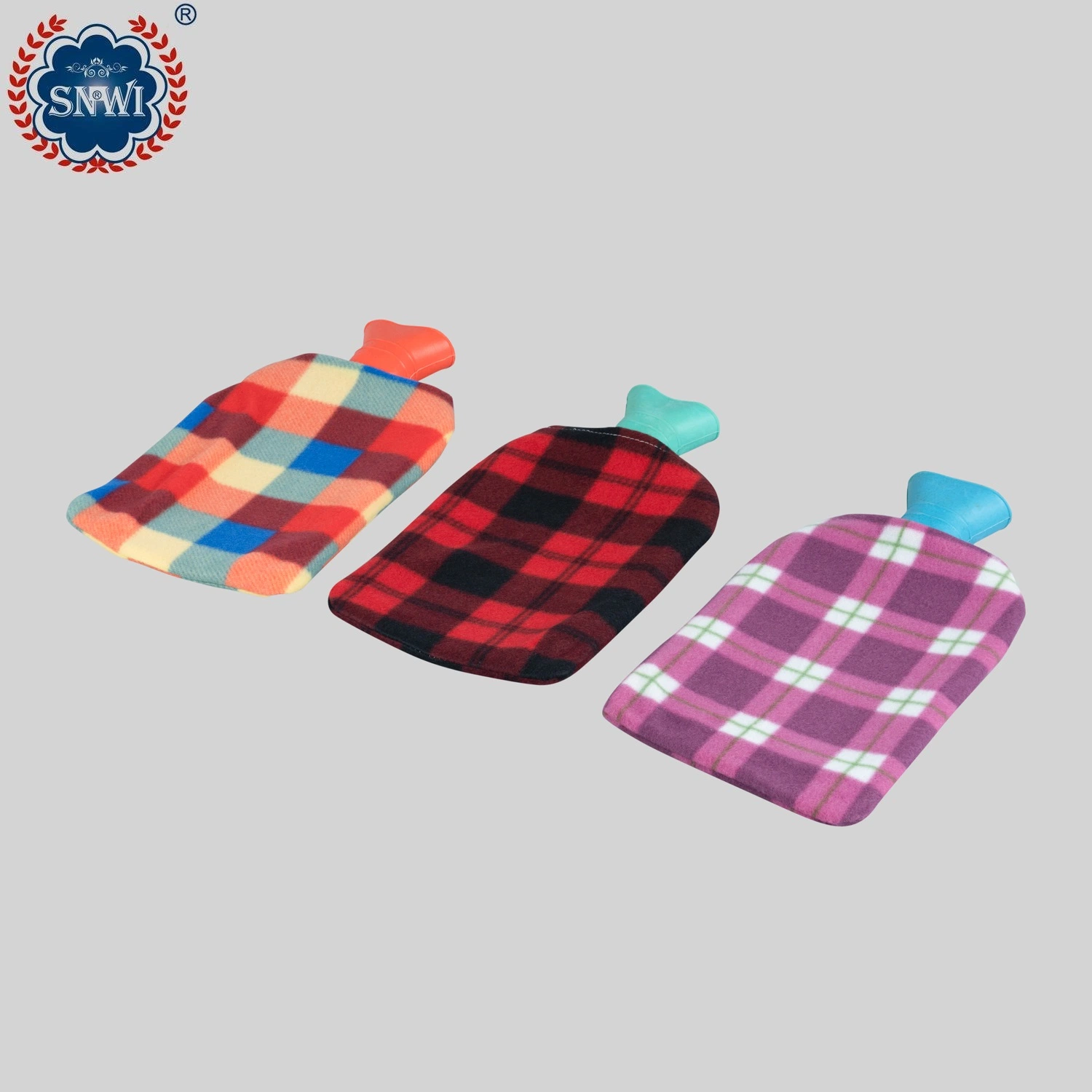 Wholesale/Supplier High quality/High cost performance  Mini Rubber Hot Water Bottle Bag with Fleece Cover