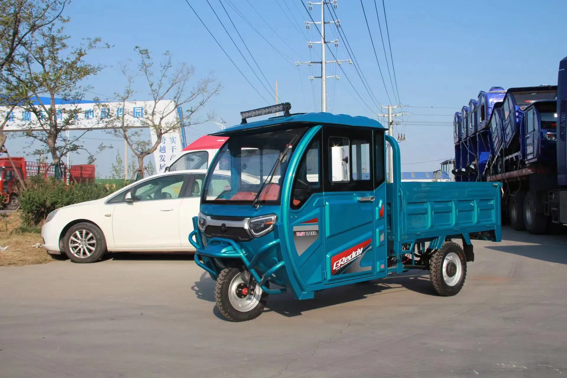 MID Asia Adult Cargo Tricycle Transport Wheel Electric Scooter for Freight and Transport