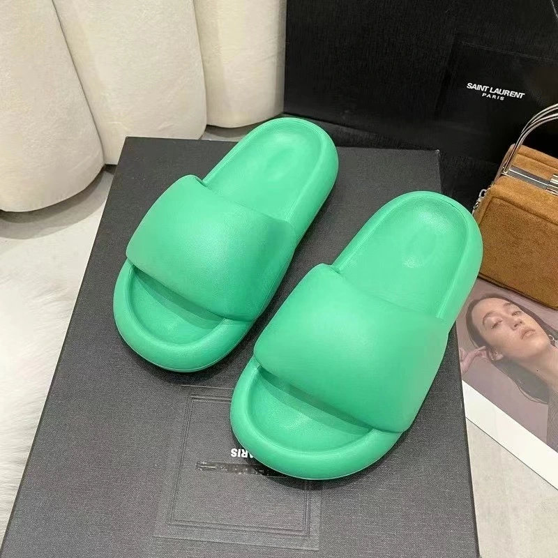 2023 New Women&prime; S Summer Home Indoor Thick Bottom Bathroom Bath Non-Slip Home Sandals Slippers