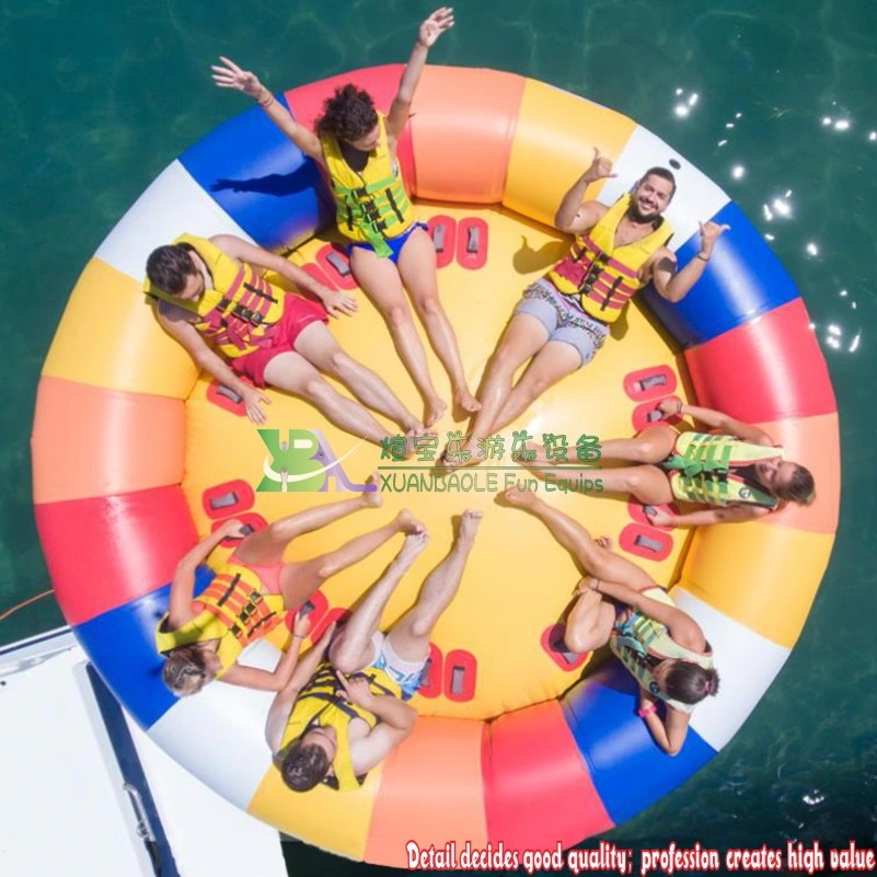 Barco discoteca Aqua Playa juegos de agua de PVC de 0,9 mm de agua inflable Spinner Gyro volando bola de espejos de agua inflables remolcable Saturno flotante Barco de esquí